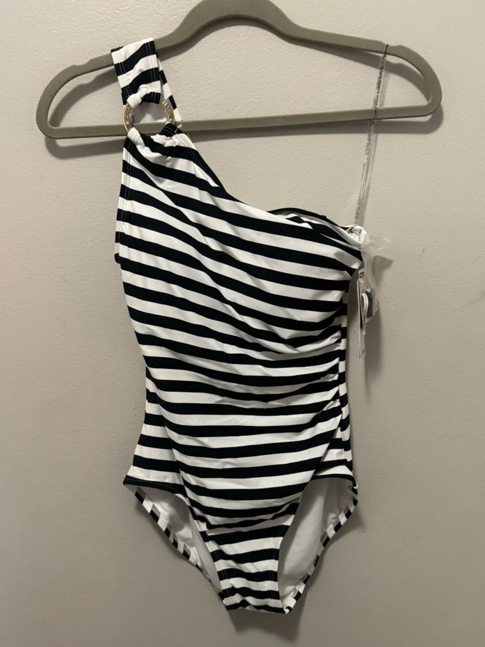 $118 Michael Kors Black & White Striped Off-Shoulder One-Piece Swimsuit Size 8